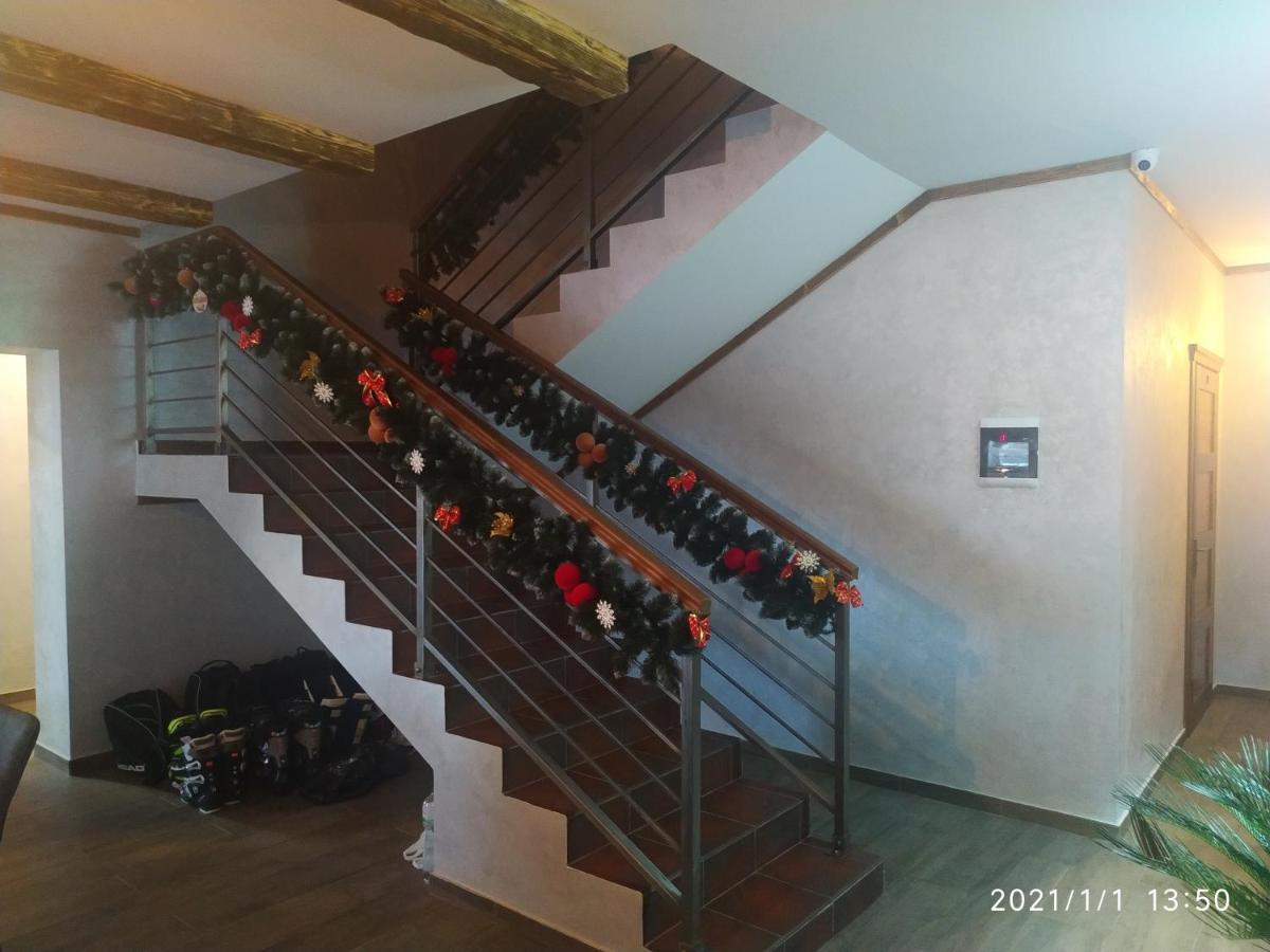 Князів Двір Hotel Bukovel Exterior photo