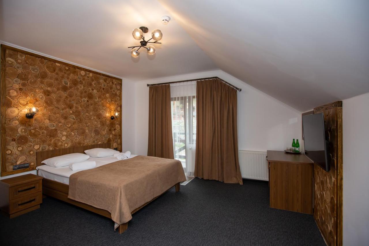 Князів Двір Hotel Bukovel Exterior photo