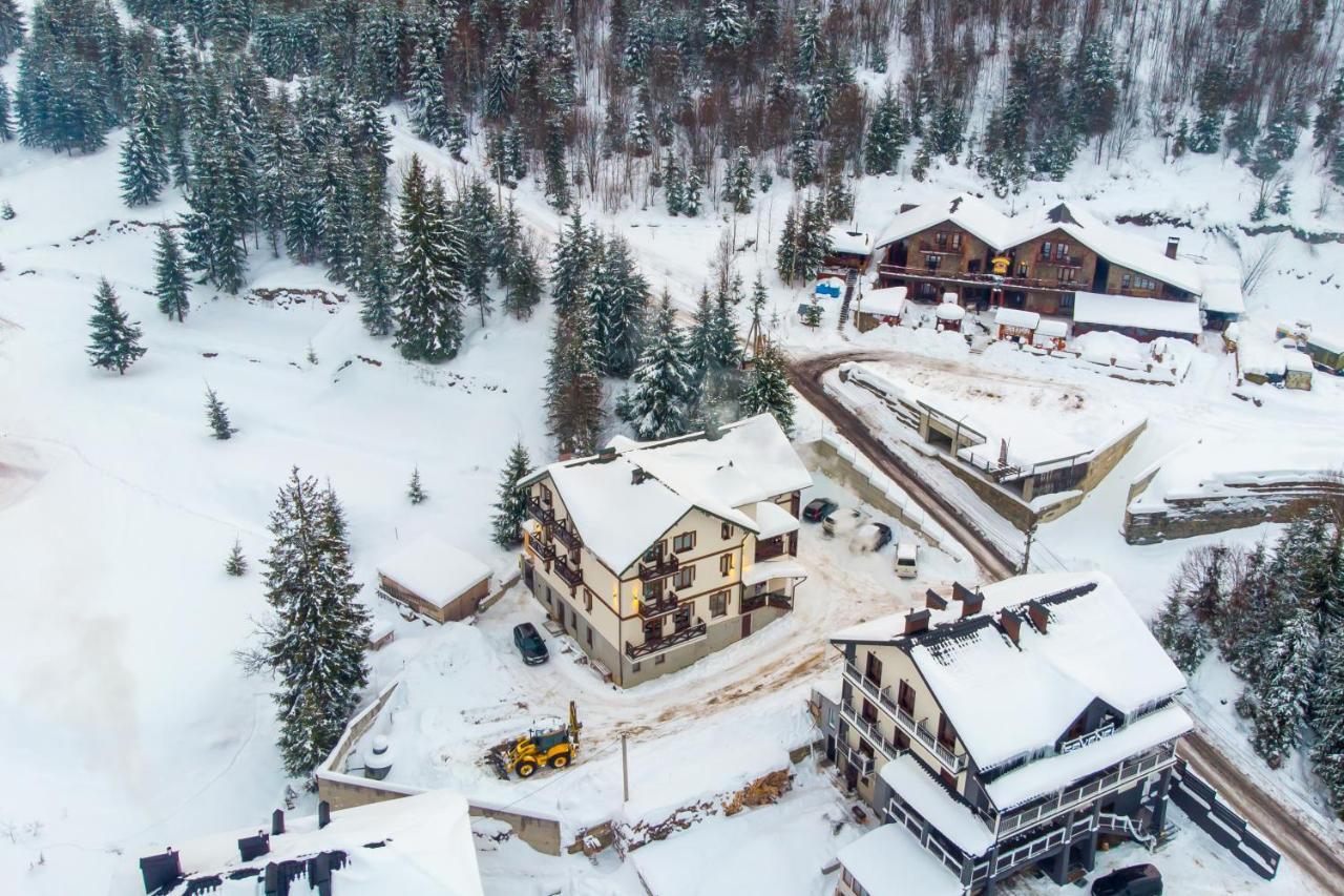 Князів Двір Hotel Bukovel Exterior photo